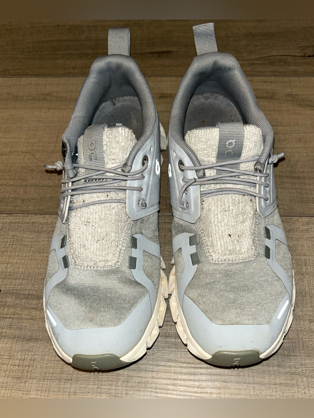 On Cloud 5 Terry Sneakers Athletic Running Gym Comfort Travel  Gray Women Size 7